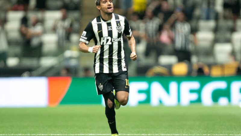 Scarpa passa por procedimento no joelho e desfalca Atlético-MG até parada para Copa do Mundo