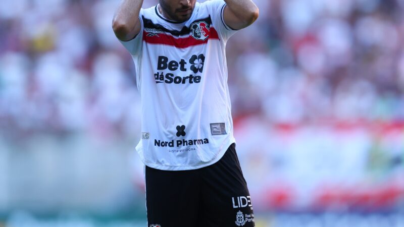 Com lesão muscular, Régis desfalca o Santa Cruz contra o Guarani