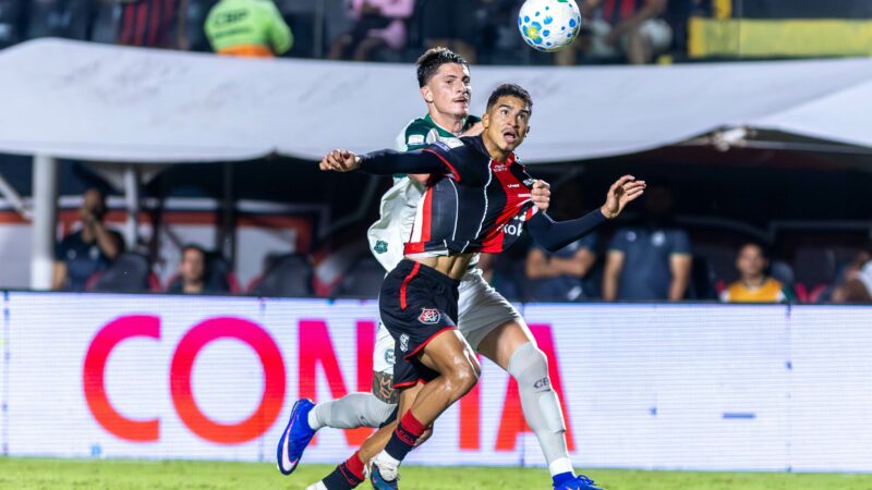 Análise: expulsão vira problema crônico do Coritiba no Brasileirão, e time sofre pior derrota do ano