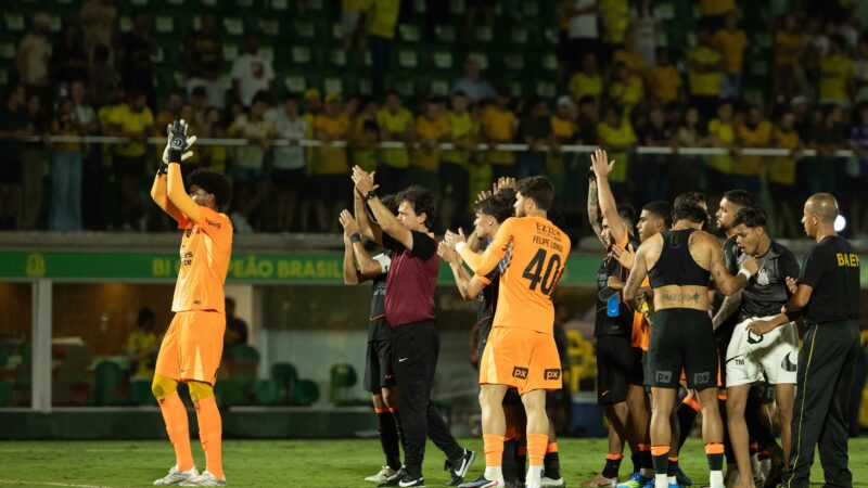 Corinthians abre sequência para tentar se resolver nas copas e focar em recuperação no Brasileirão