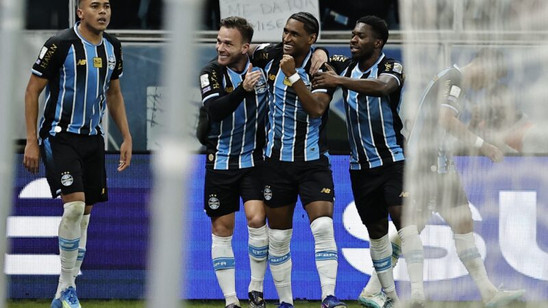 Análise: seis nomes crescem e sustentam batalha vitoriosa do Grêmio contra o Santos