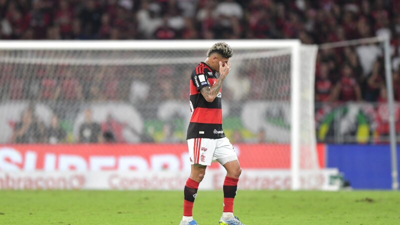 Carrascal, do Flamengo, pede desculpa por expulsão contra o Palmeiras: “Coração partido”