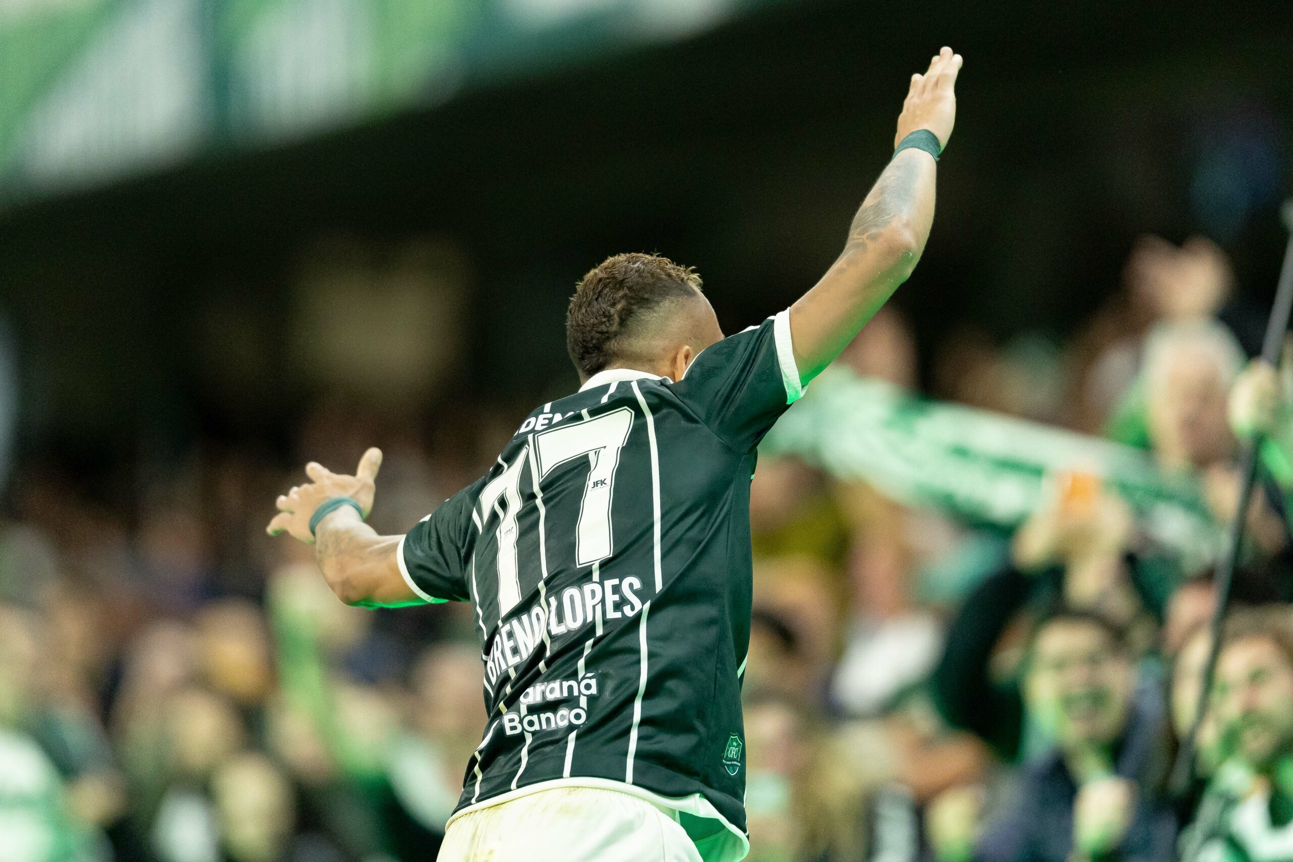Breno Lopes e Lavega detalham contra-ataque “mortal” em golaço do Coritiba sobre o Bahia