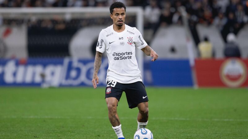 Diniz busca alternativas para o meio-campo do Corinthians e tem dificuldade para achar titular