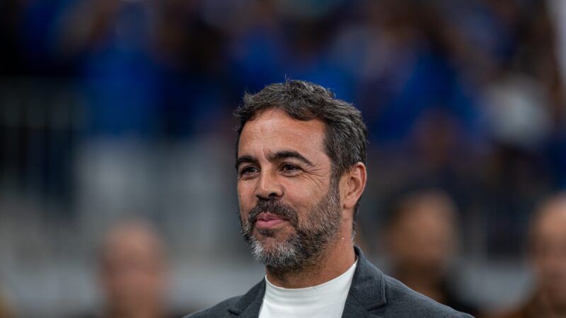 Artur Jorge exalta “espetáculo” do Cruzeiro e valoriza vaga em 2º lugar: “Grupo mais difícil”
