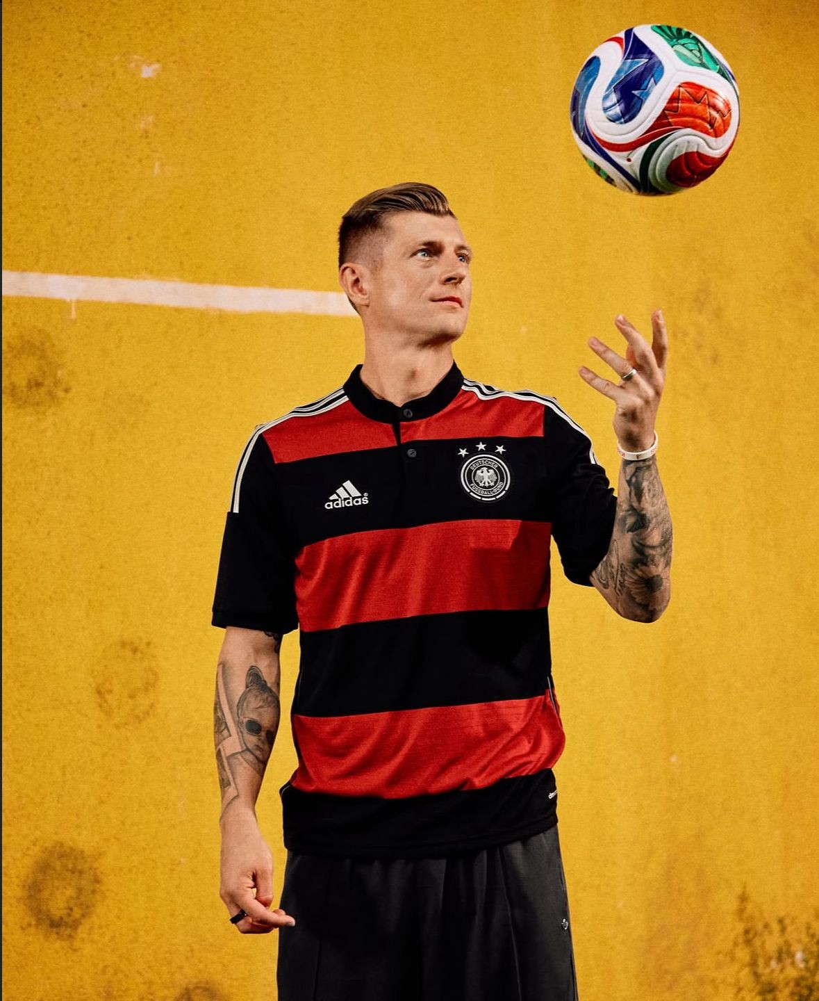 Com Kroos de modelo, seleção alemã anuncia relançamento de uniforme usado no 7 a 1