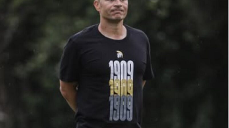 Sem artilheiro, Athletic não vence há um mês e pega Internacional no pior momento da Era Alex