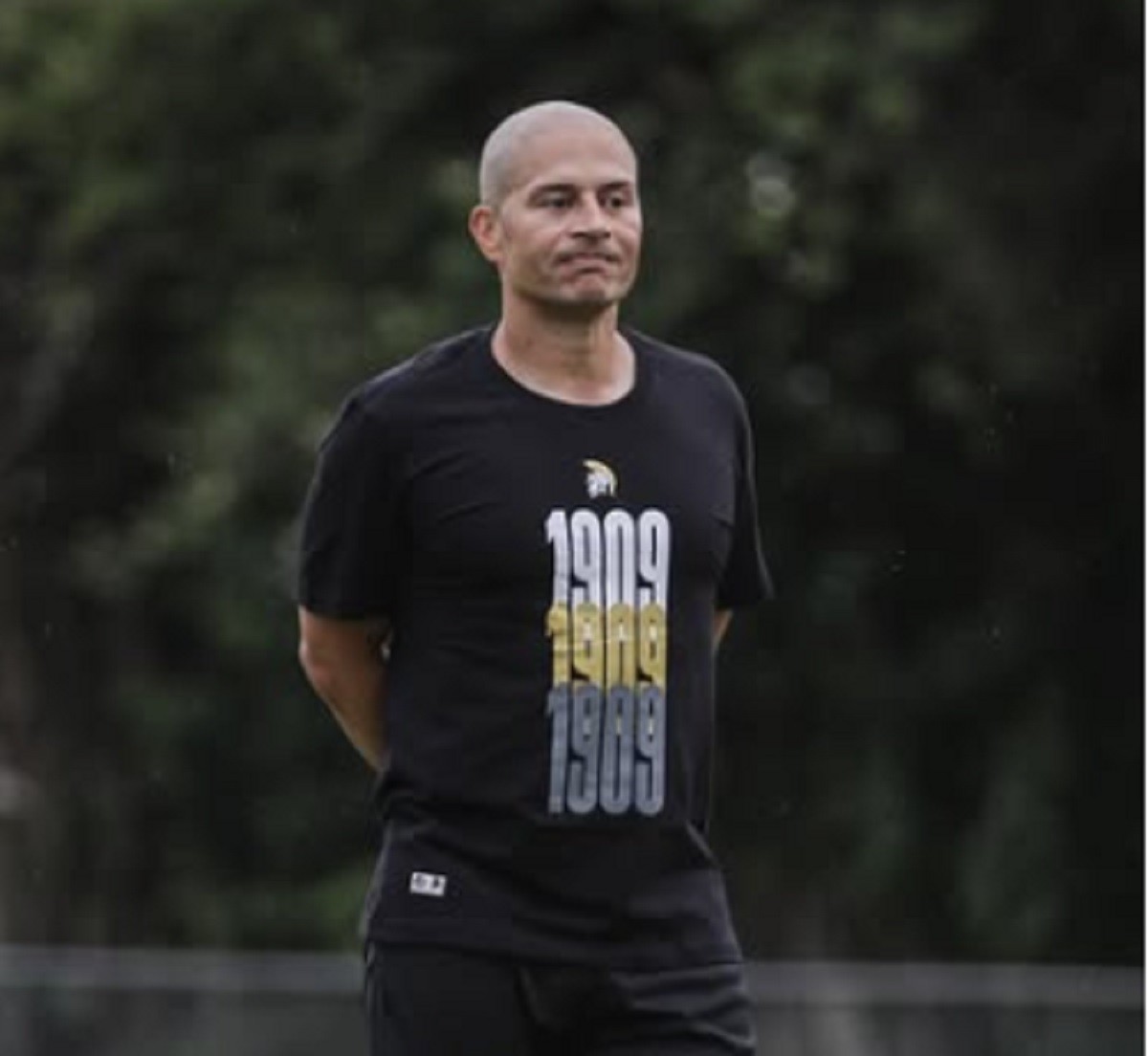 Sem artilheiro, Athletic não vence há um mês e pega Internacional no pior momento da Era Alex