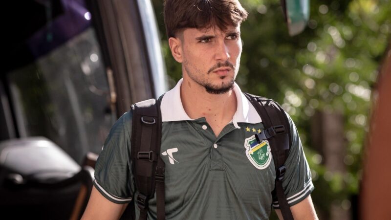 Altos embarca com 22 jogadores relacionados para duelo com Ferroviário pela Série D