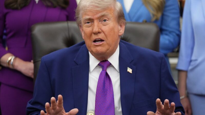 Cuba está pedindo ajuda, e EUA vão conversar com Havana, diz Trump