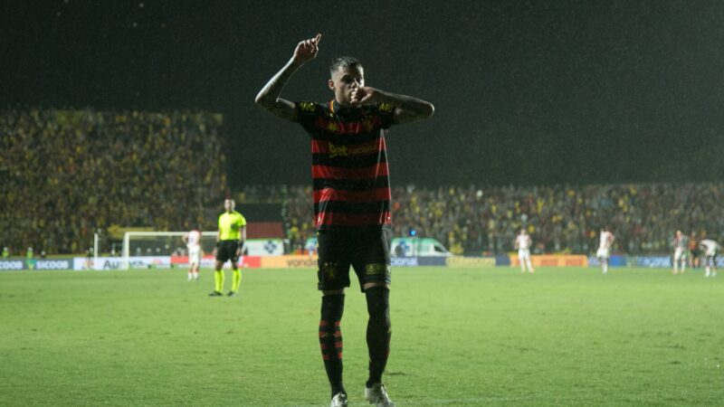 Herói de vitória em clássico, Barletta diz que Sport “soube sofrer” contra o Náutico