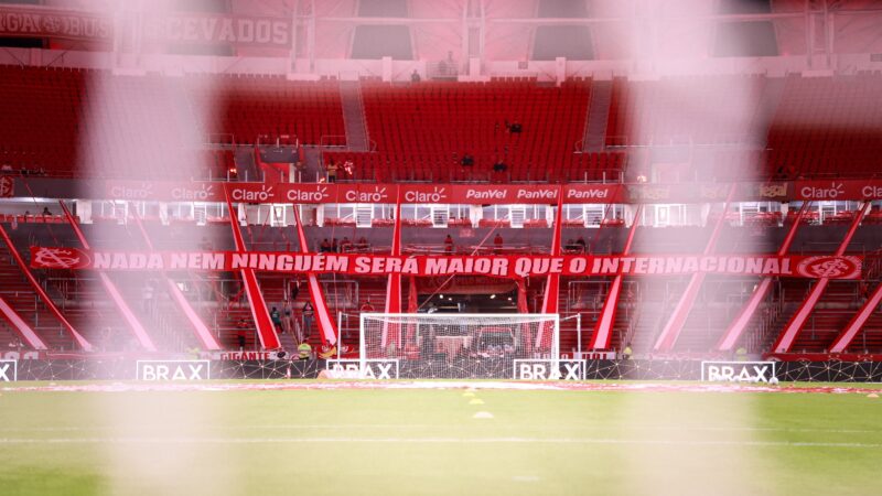 Internacional x Vasco: onde assistir ao vivo, horário e escalações