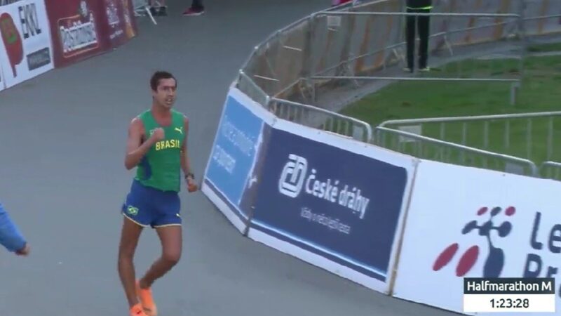Caio Bonfim conquista prata em etapa do Circuito Mundial de marcha atlética