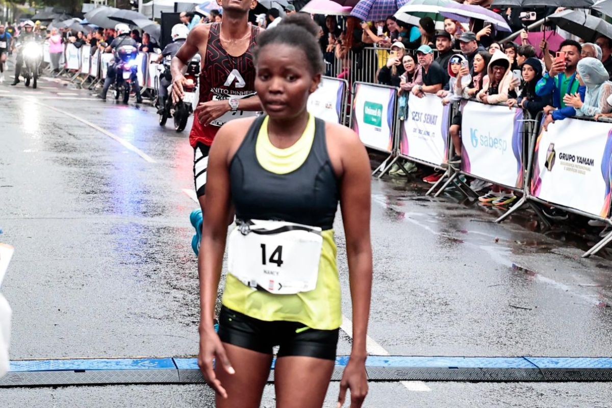 Nanci Cheptegei vence a 40ª edição dos 10 KM Tribuna-Terracom em Santos