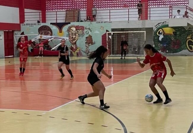 Visando Brasileiro Escolar, Fade anuncia Open de Futebol e Futsal; inscrições abertas