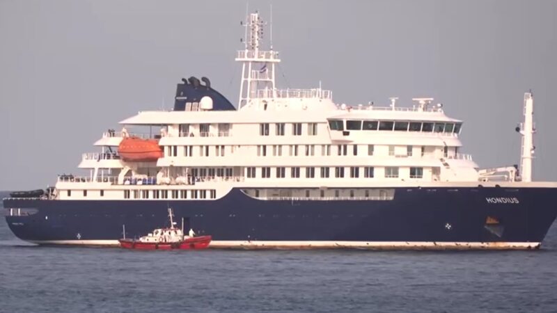 VÍDEO: Passageiros com sintomas são retirados de cruzeiro onde houve possível surto de hantavírus