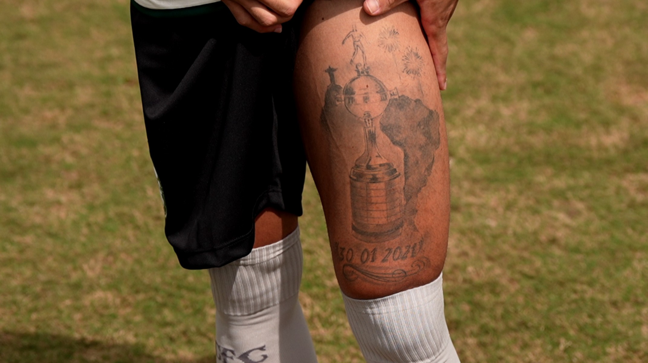 Tatuagem, provocações e show: agora pelo Coritiba, Breno Lopes revive dia de carrasco do Santos