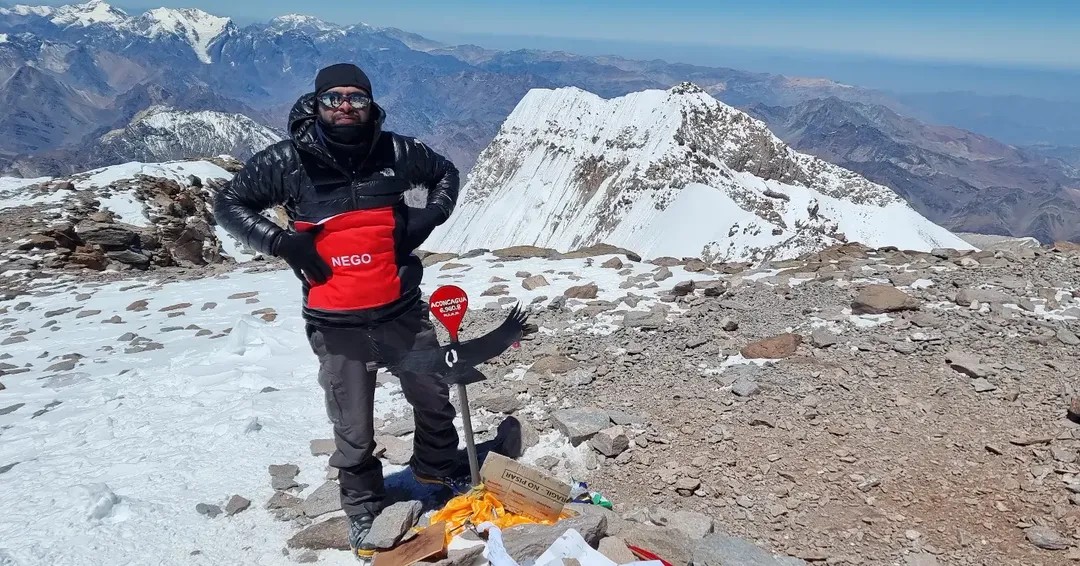 Paraibano tenta escalar maior montanha da Europa em desafio do projeto Sete Cumes