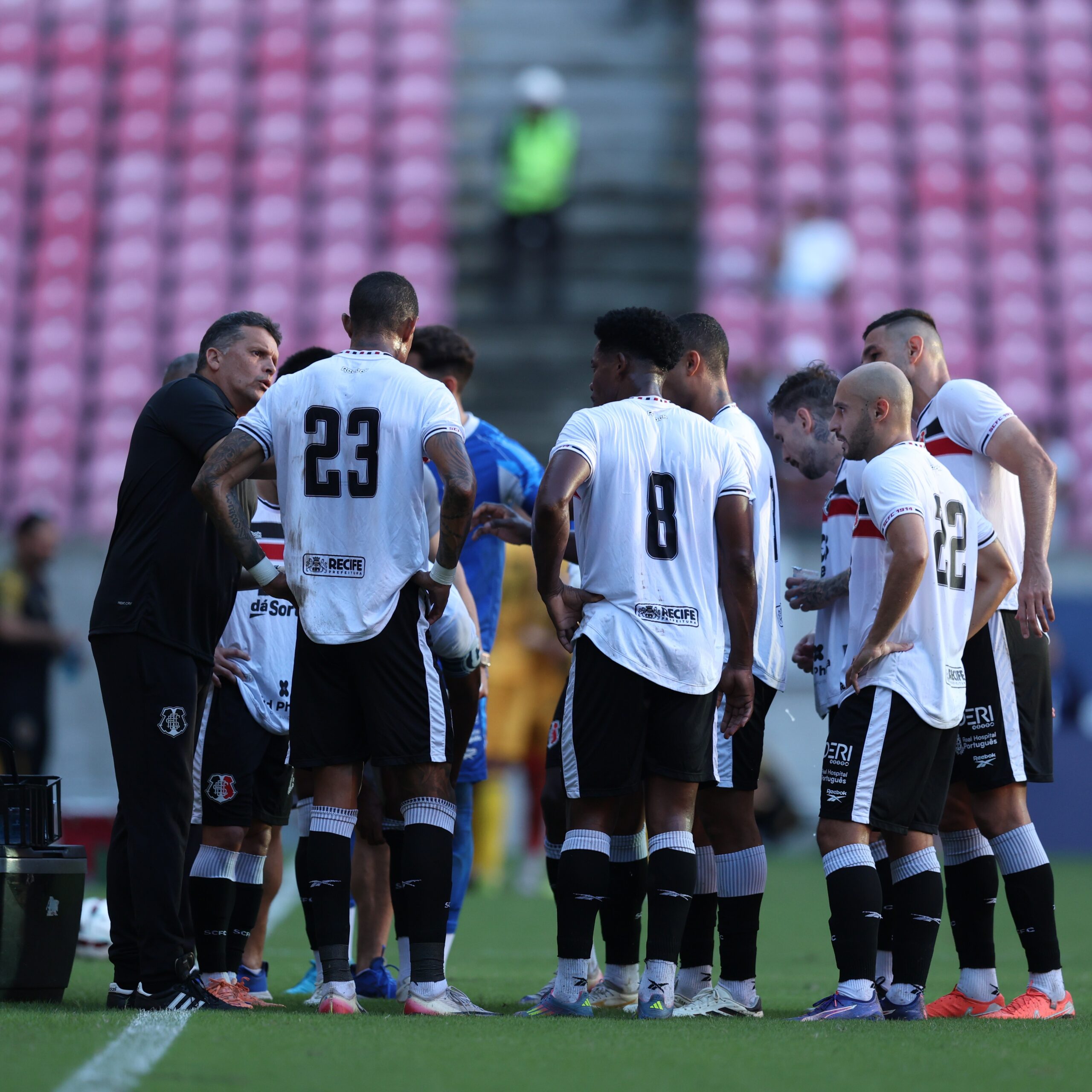 Técnico do Santa Cruz mira reação na Série C: “Temos time para vencer qualquer um”