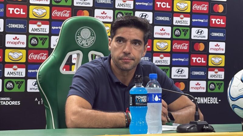 Abel faz alerta para arbitragem de Flamengo x Palmeiras: “É preciso coragem para apitar”
