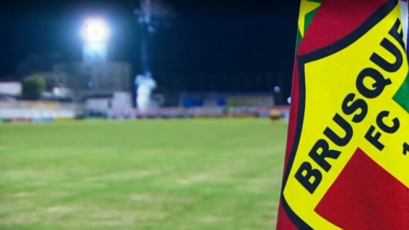 Brusque sofre transfer ban e está impedido de registrar atletas por seis meses
