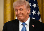 Trump adia decreto sobre IA, citando necessidade de competir com China