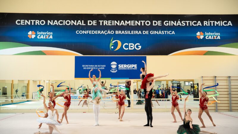 Ginastas do Brasil têm intercâmbio com o Bolshoi e aprimoram técnica de ballet de olho nas Olimpíadas