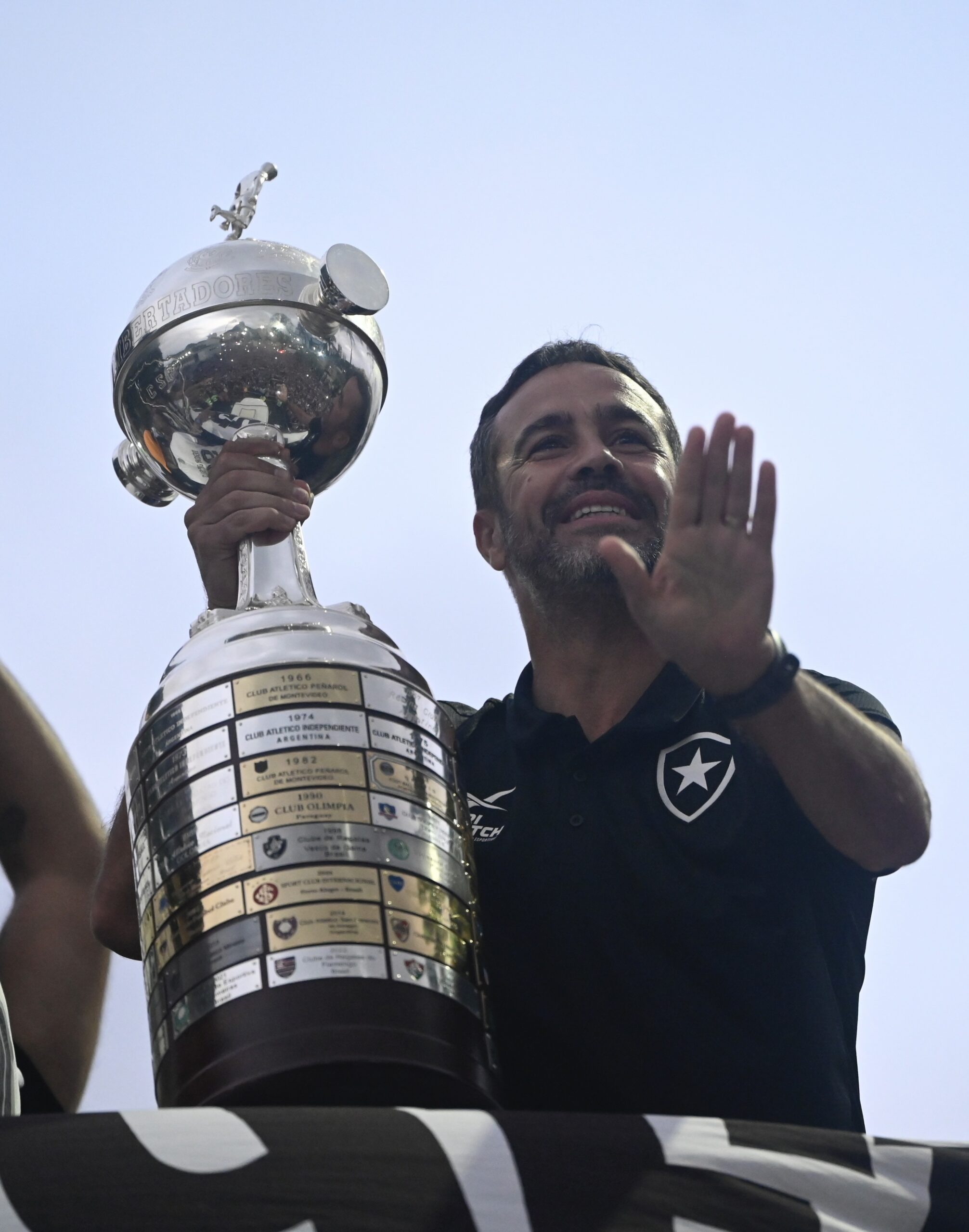 Em alta no Cruzeiro, Artur Jorge reencontra Atlético-MG após consagração na Libertadores
