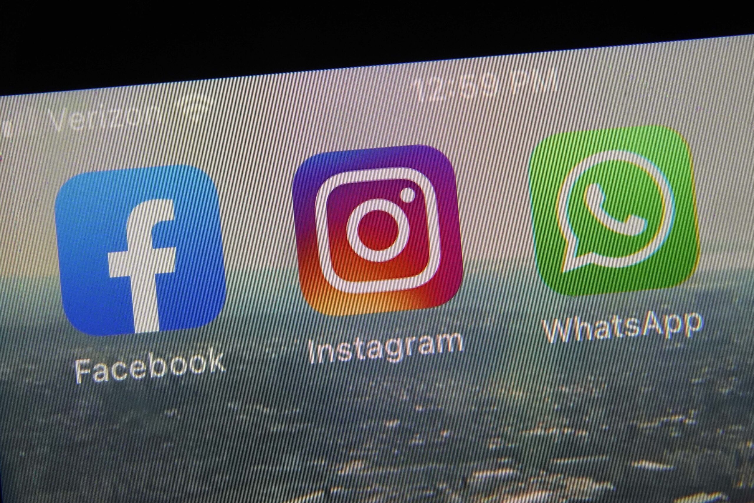 WhatsApp pago: aplicativos da Meta terão versões com recursos exclusivos para assinantes