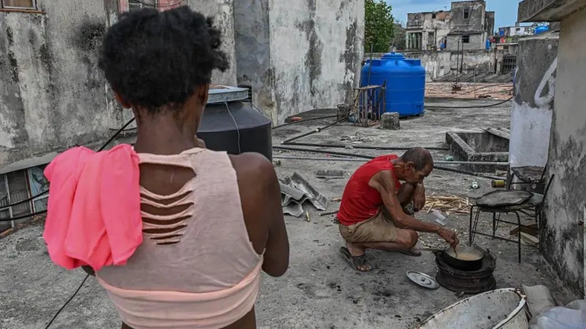 A incomum visita do diretor da CIA a Cuba em meio ao agravamento da crise na ilha