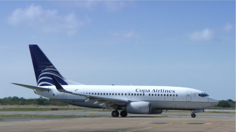 Casal é detido ao tentar fazer sexo em avião na Argentina, diz jornal