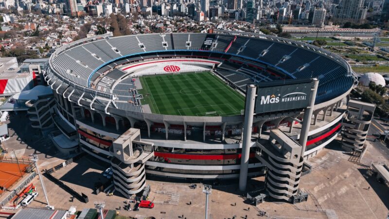 River Plate x Bragantino: veja onde assistir ao vivo, horário e escalações