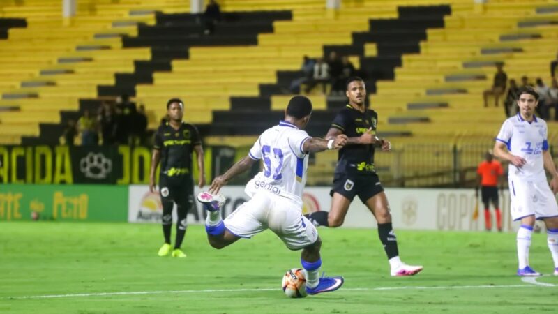 Pintura! Wesley Gasolina comemora primeiro gol pelo Avaí: “Momento especial”