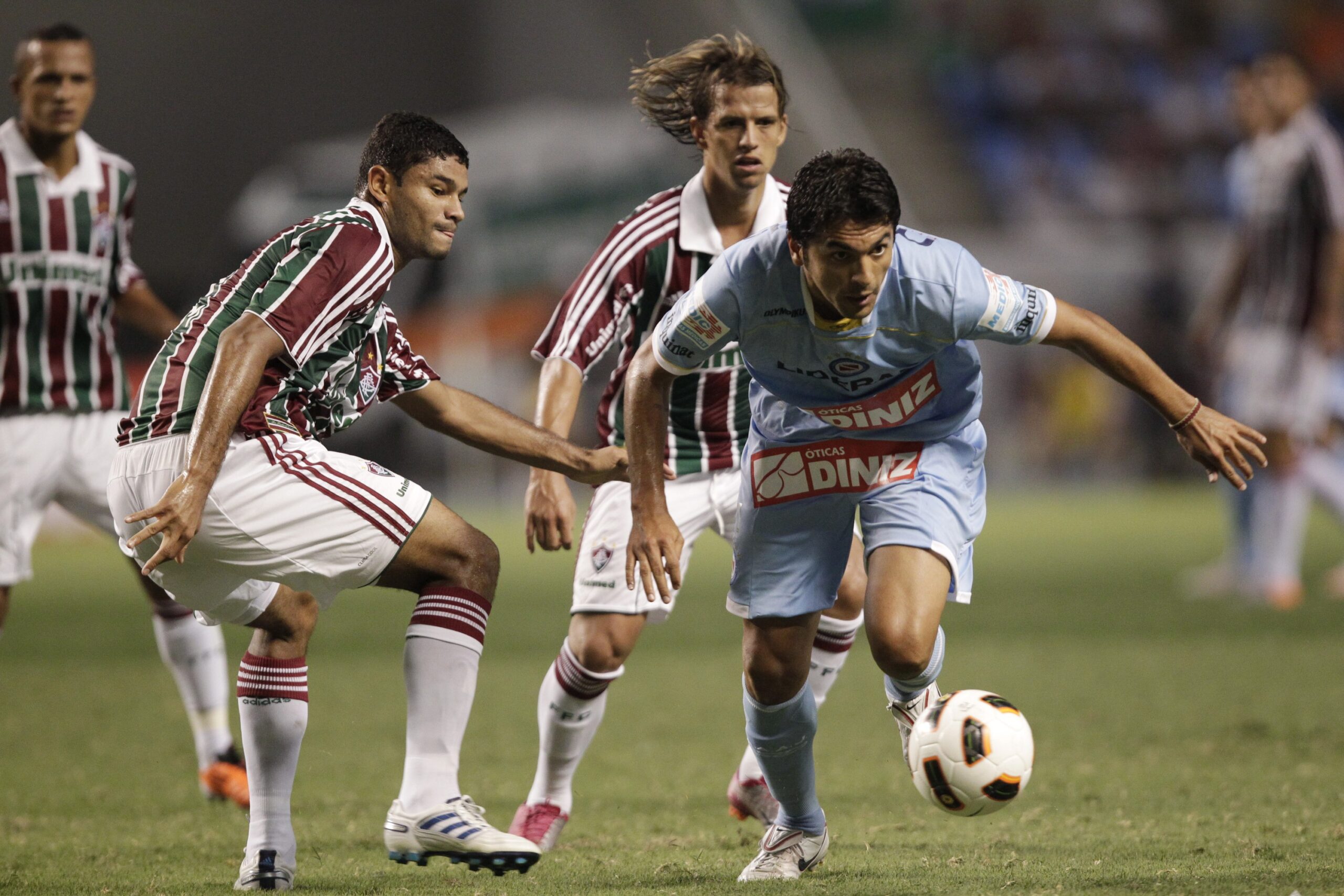 Oito pontos classificam? Fluminense tenta feito na Libertadores que 11% dos clubes conseguiram na década