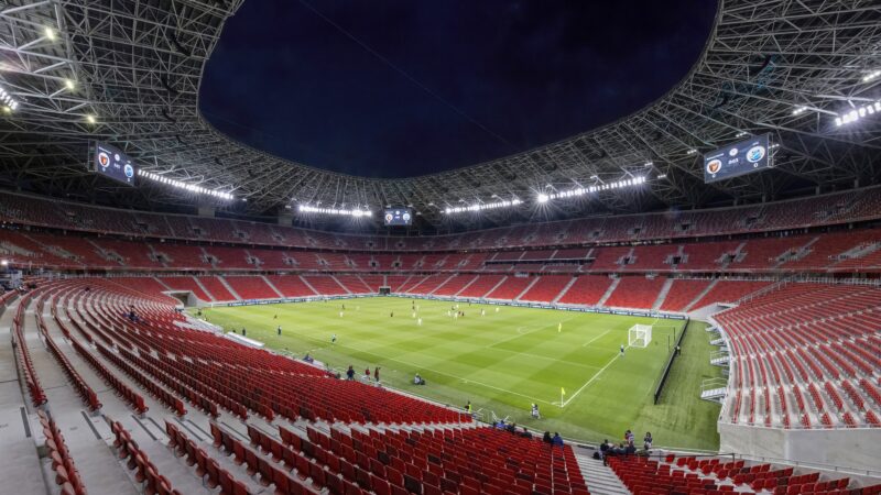 Torcedores podem encarar custos altos para final da Champions na Hungria; veja valores