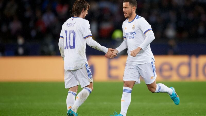 Hazard relembra recusa de Modric em abrir mão da camisa 10 no Real Madrid: “Pensei que ia me ceder”