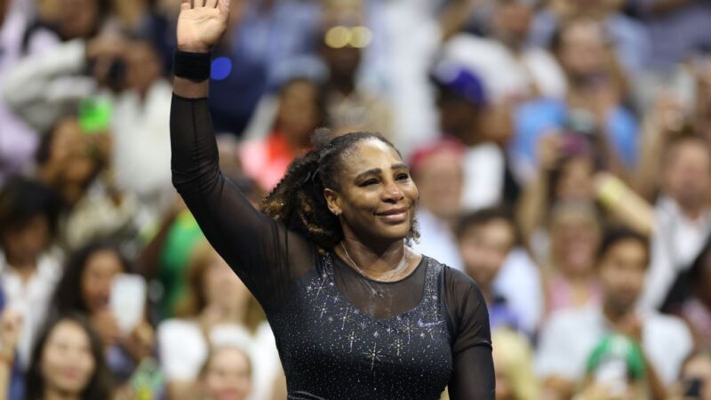 Serena Williams volta às quadras depois de quatro anos, segundo jornal