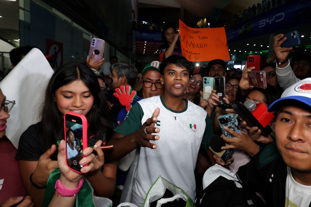Quem é Prisca Awiti, prata em Paris 2024 e oponente de Rafa Silva no Spaten Fight Night