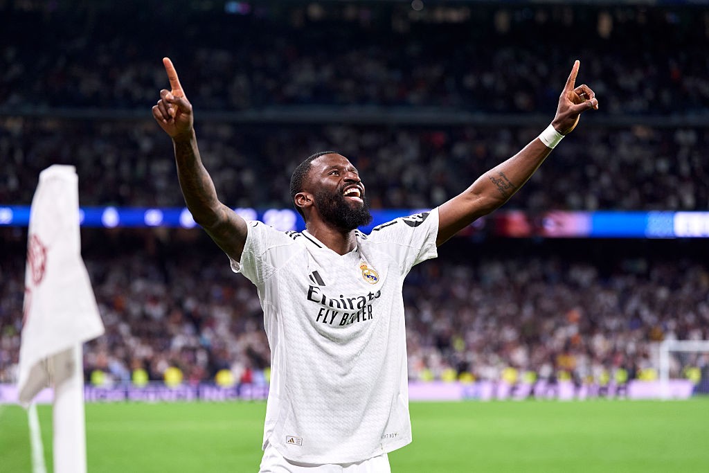 Real Madrid chega a acordo para renovar com Rüdiger por mais uma temporada, diz jornal