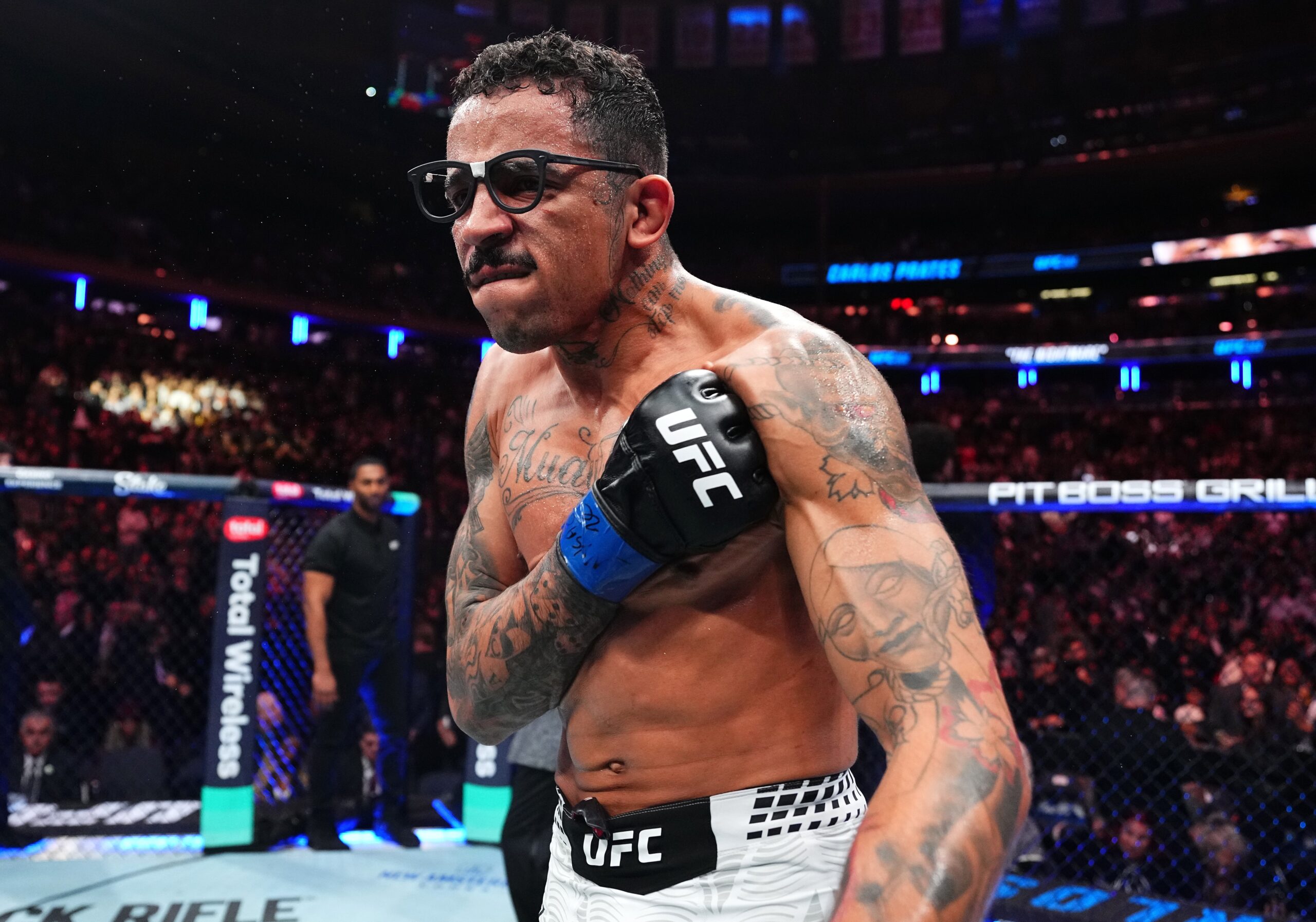 Carlos Prates encara Jack Della Maddalena e mira vitória para chegar à disputa do cinturão no UFC