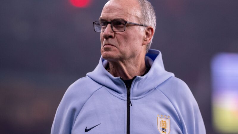 Marcelo Bielsa afirma que deixará o Uruguai após a Copa do Mundo