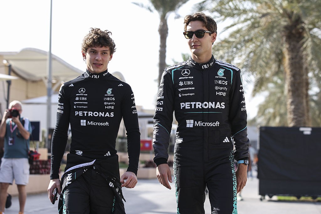 Chefe da Mercedes crê em reação de Russell contra Antonelli: “É matador”