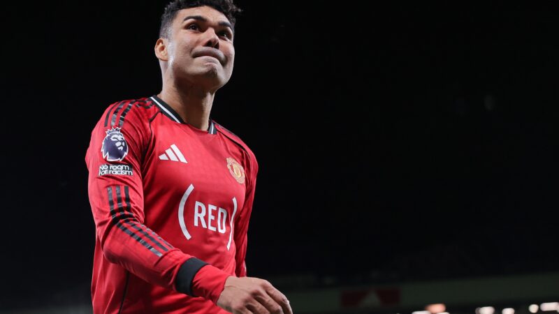 Casemiro encaminha acordo de três anos com time de Messi nos Estados Unidos