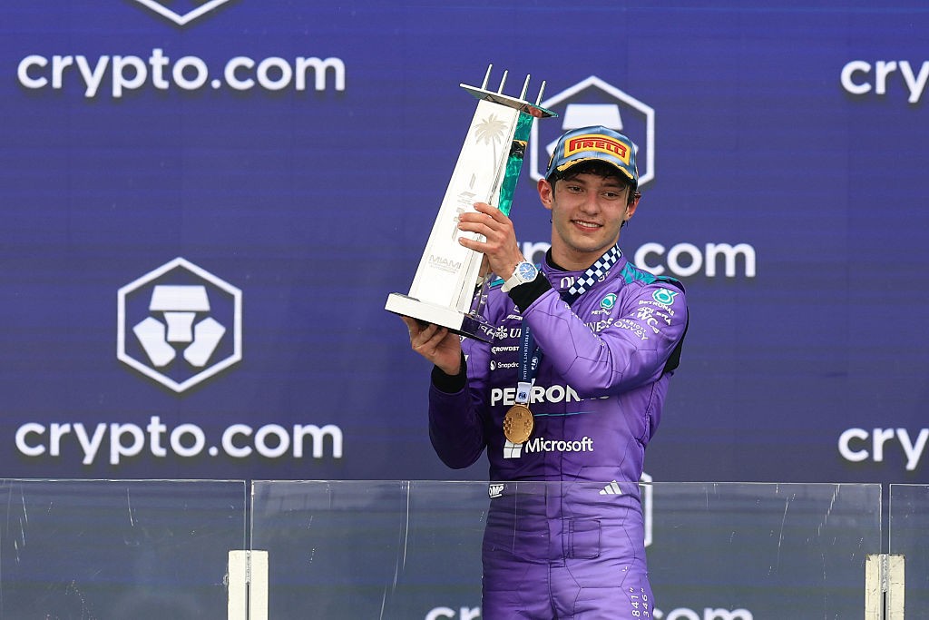Antonelli é piloto mais jovem com ao menos 3 vitórias seguidas na F1