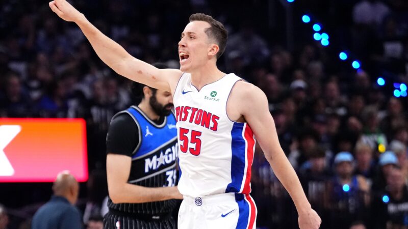 Pistons vencem Magic de virada e levam série ao jogo 7; Raptors batem Cavs com cesta no fim