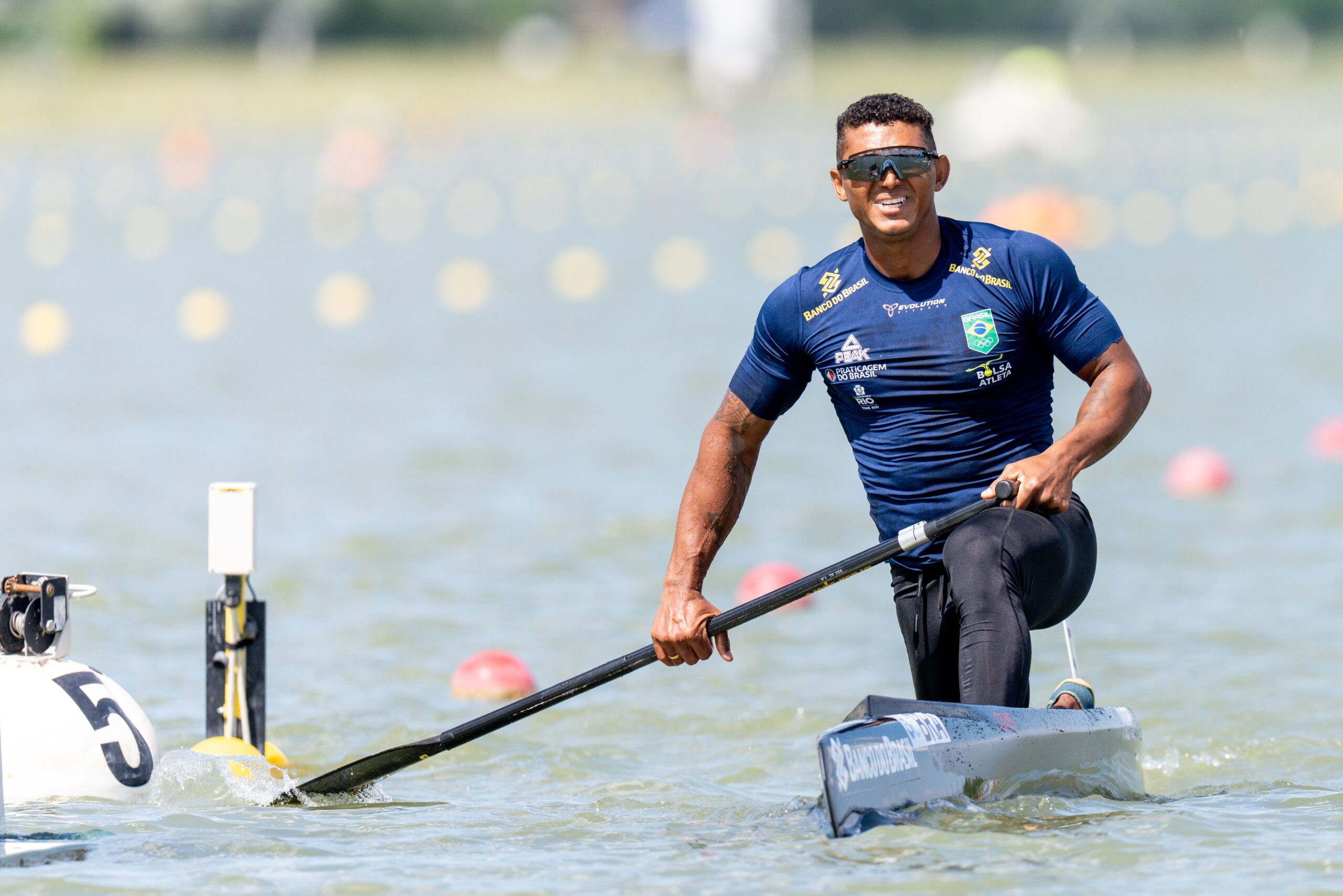 Isaquias é ouro, e Gabriel Nascimento leva o bronze na Copa do Mundo de canoagem velocidade