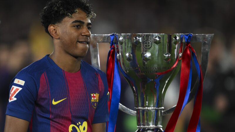 Yamal alfineta Bellingham, do Real Madrid, após título do Barcelona: “Falar é fácil”