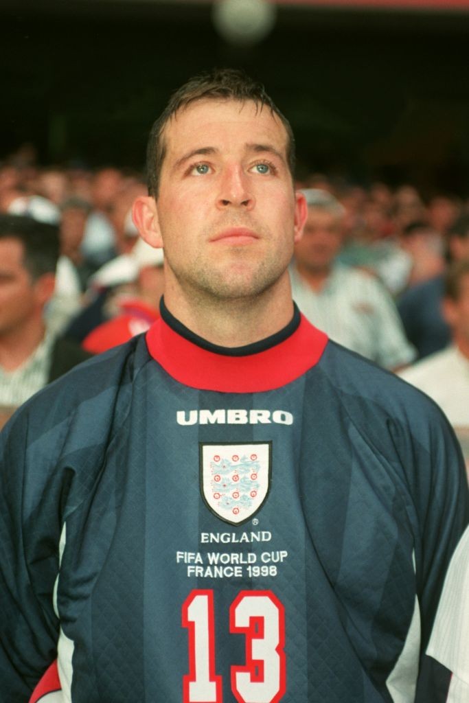 Aos 59, ex-goleiro da Inglaterra nas Copas de 98 e 2002 volta à seleção após 20 anos; entenda