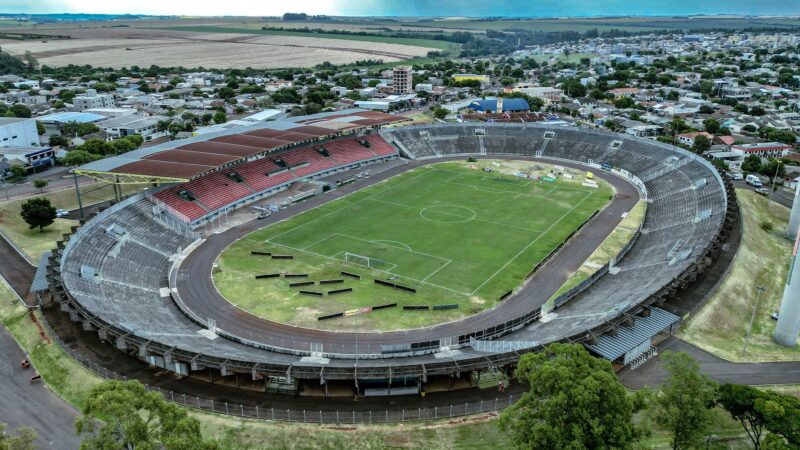 Cascavel confirma amistosos com Grêmio e Corinthians durante a Copa do Mundo; veja datas