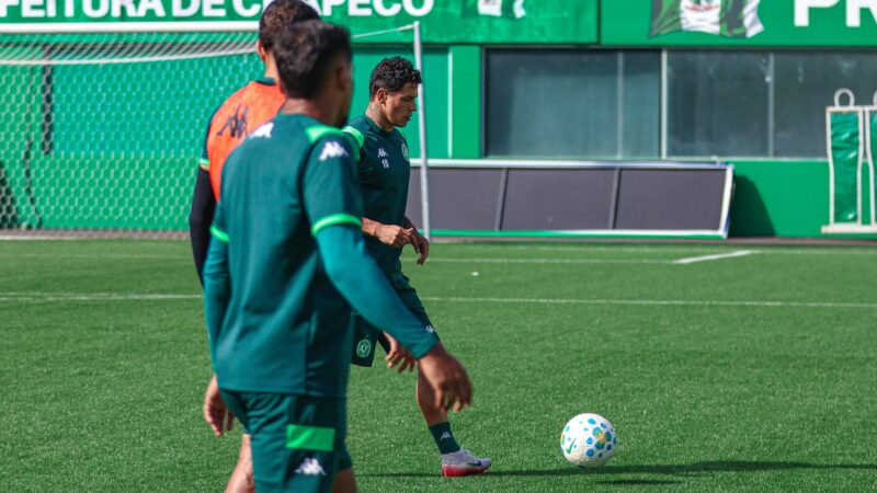 Escalação da Chapecoense: Doma e Giovanni Augusto de volta ao time titular